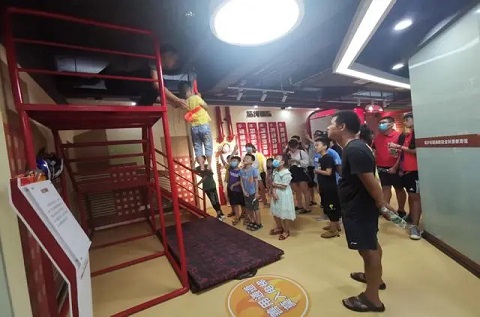 杉仙嶺社區(qū)參觀消防科普教育館社會(huì)實(shí)踐活動(dòng)